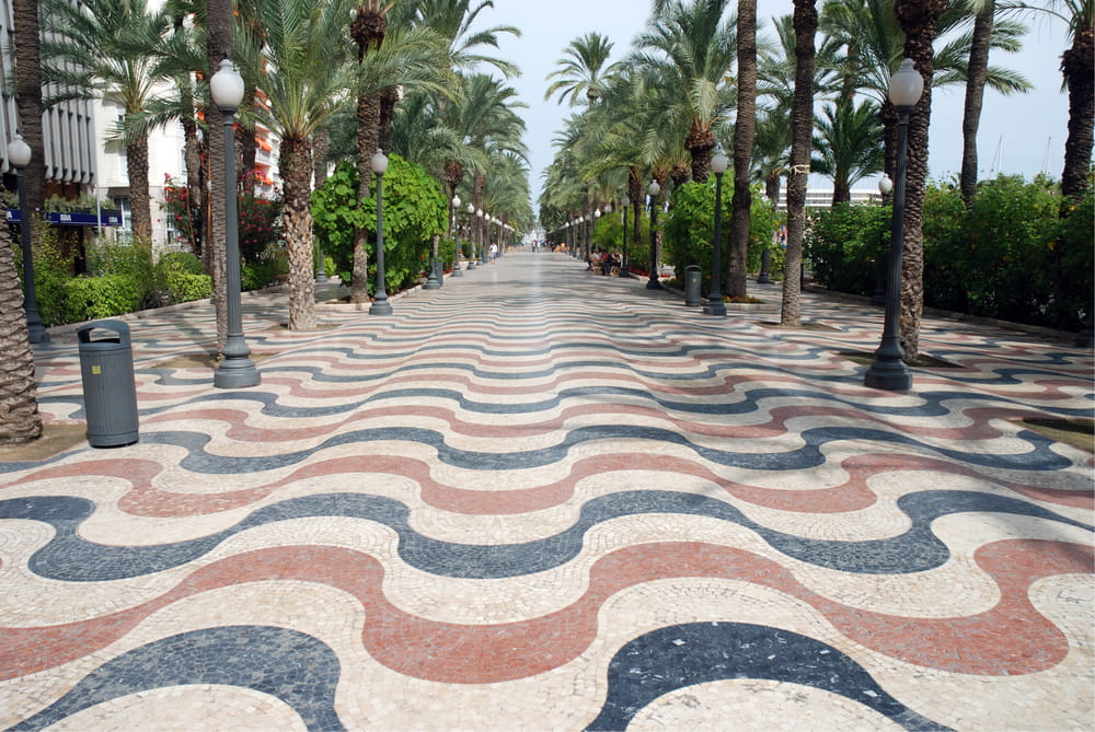 Paseo de la Explanada de España en Alicante