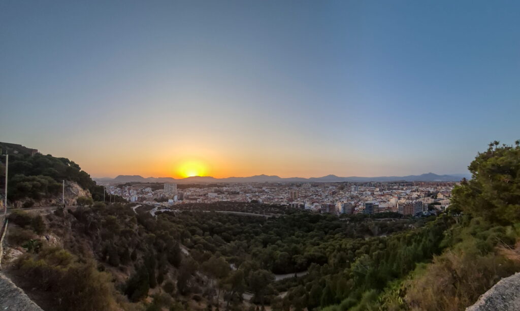 Alicante in Autumn – panoramic sunset view over Alicante and the surrounding mountains